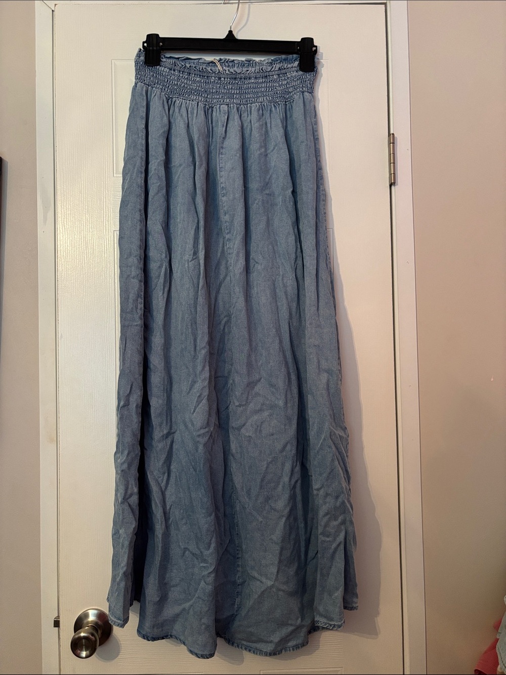 eesome Light Blue Chambray Button-Front Maxi Skirt - Picture 2 of 3